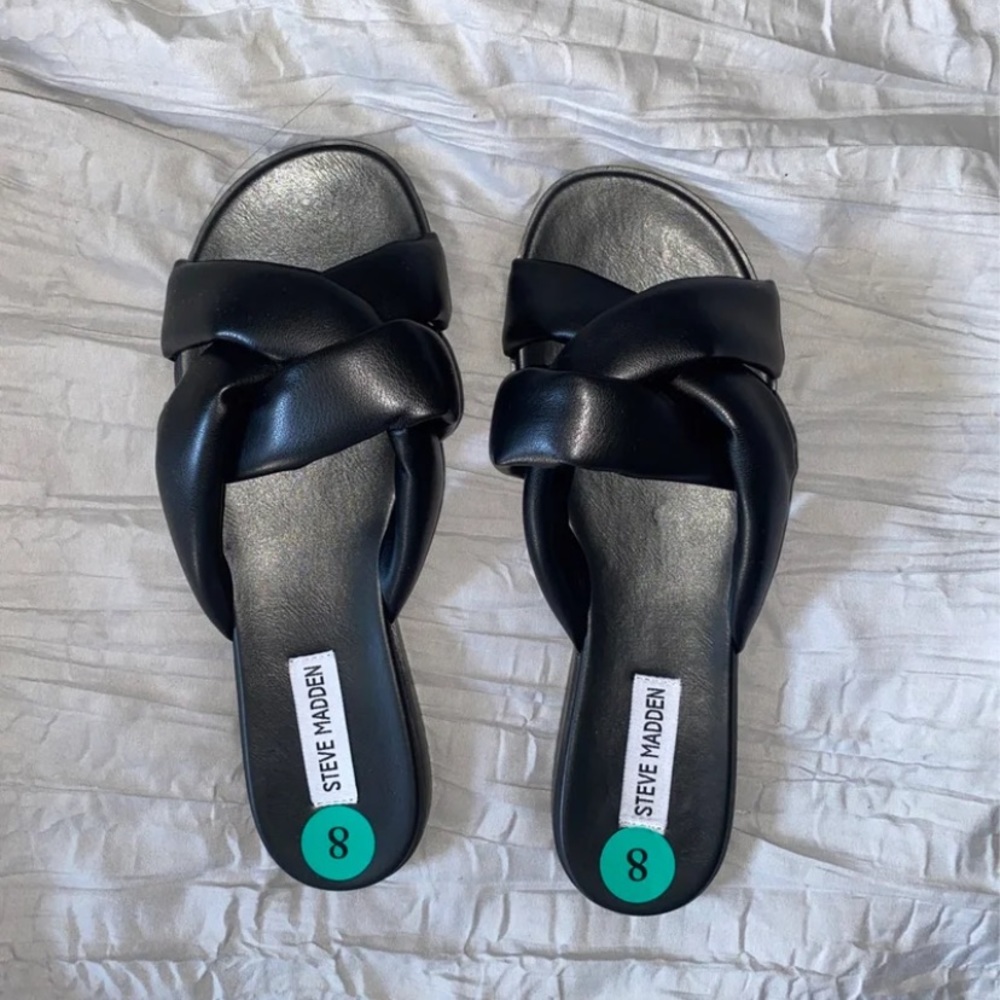 Steve Madden sandals